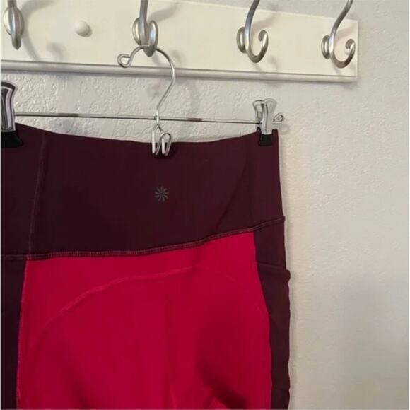 Athleta All In Structure 7/8 Colorblock Tights in Auberge - Picture 9 of 9